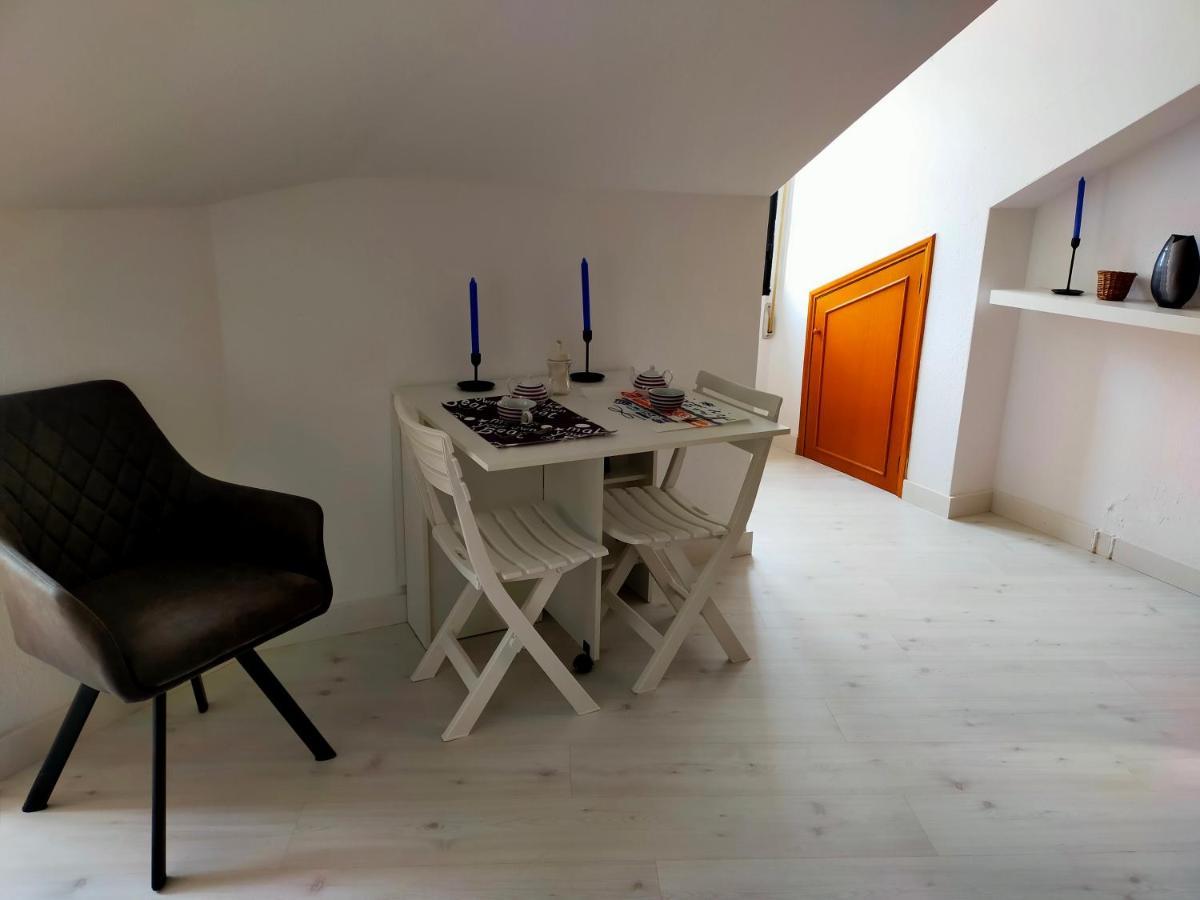 Apartamento En El Casco Antiguo De Ponferrada Exterior photo
